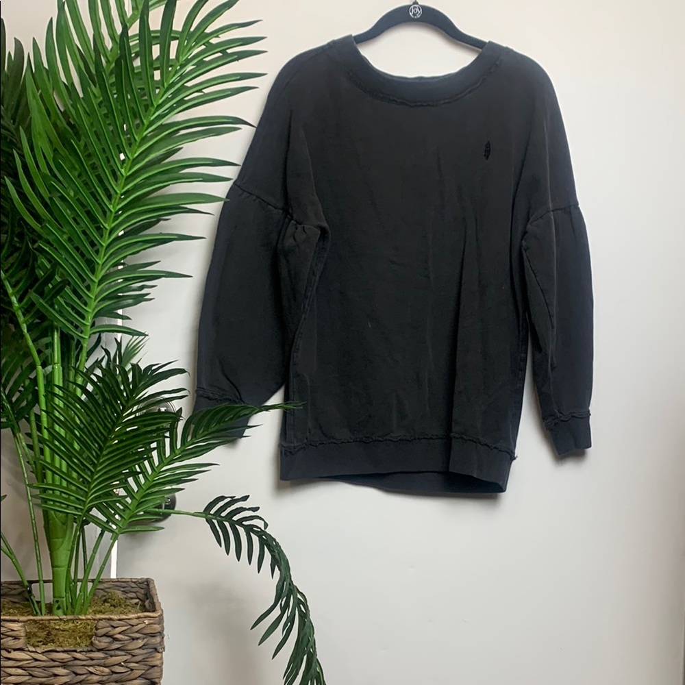 💋We The Free Black Crewneck Sweater Smooth Knit💋